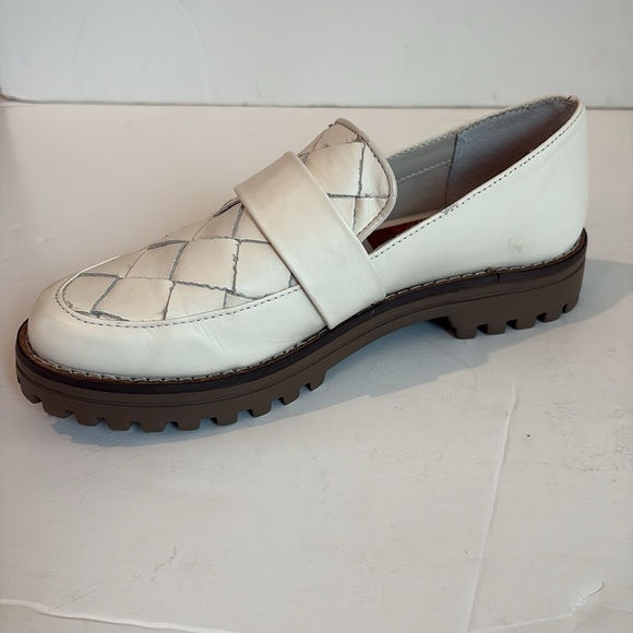 dolce vita Aubree lug sole loafers creamy white basket weave foot size 8 - Picture 14 of 16